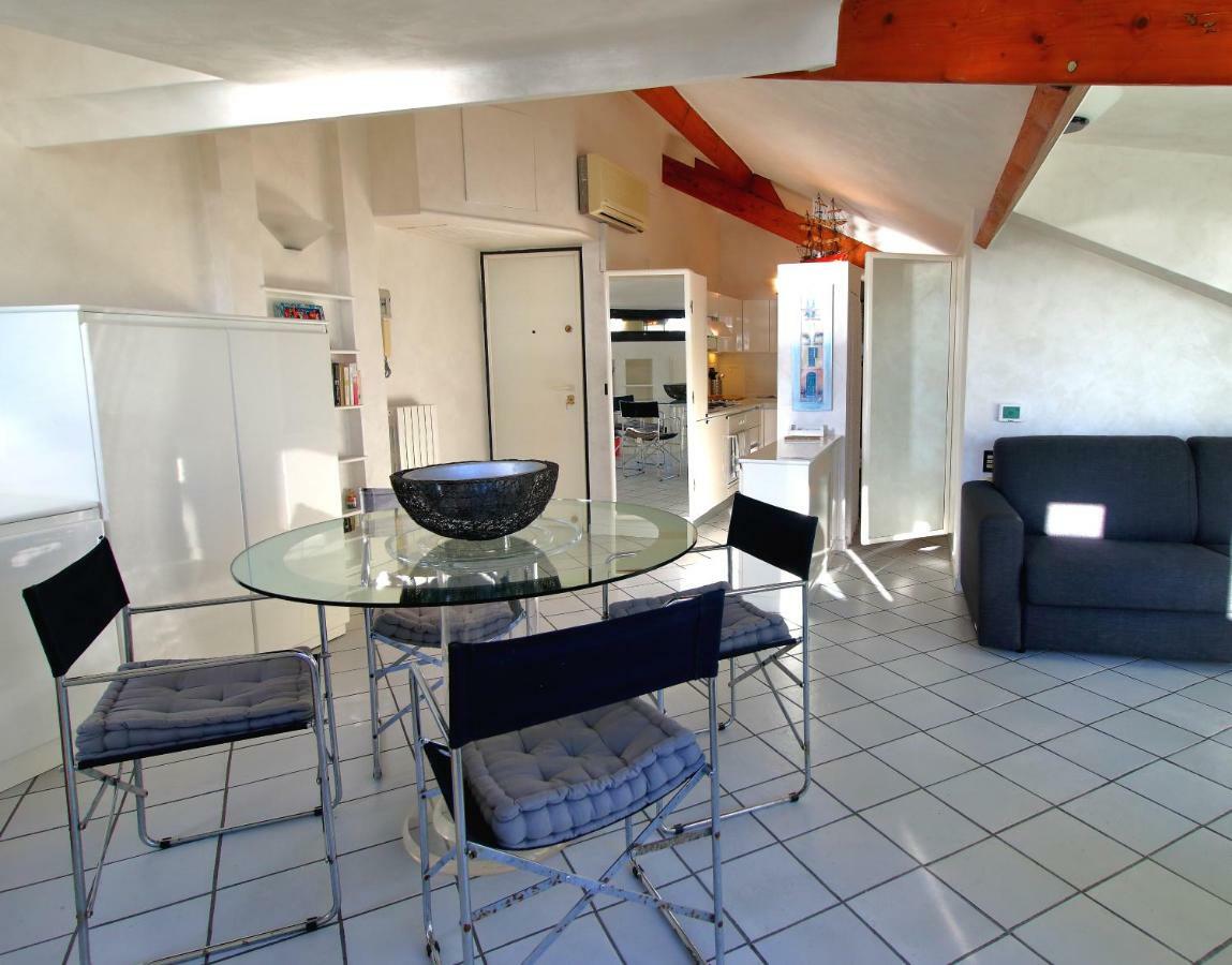 Mansarda Luminosa In Centro Sul Mare - Attic By Sea Apartment Sanremo